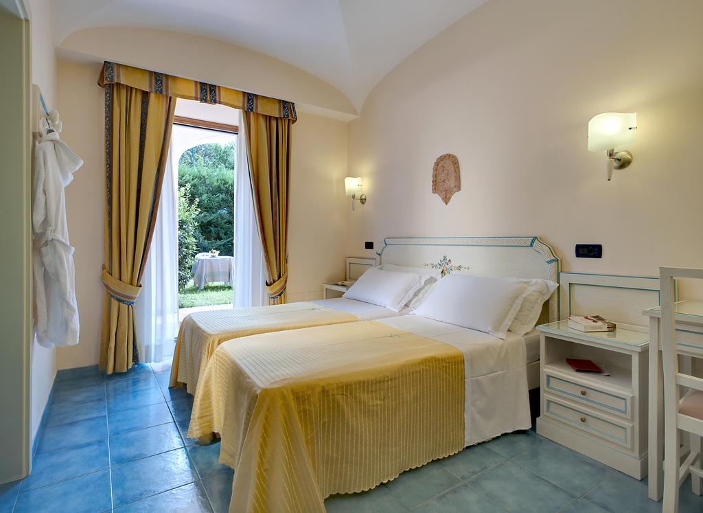 Hotel San Giovanni Terme Иския Екстериор снимка