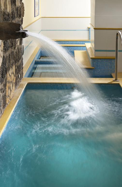 Hotel San Giovanni Terme Иския Екстериор снимка